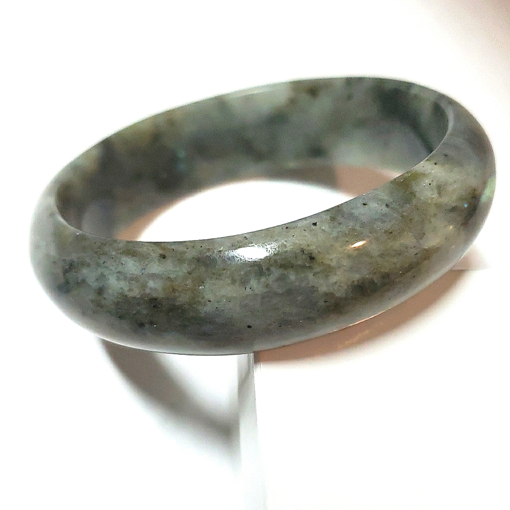 *Millard Gem Quality Labradorite Bangle Bracelet - image 2